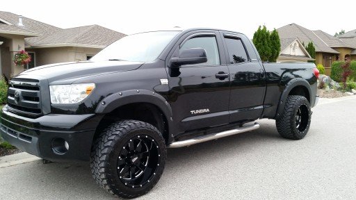 20x12" Moto Metal 962 Black Wheels on a 2007 Toyota Tundra 2007 Toyota Tundra with 20x12 Moto Metal 962 Black Wheels