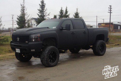2007 Chevy 2500 with 22x9.5 Fuel Offroad Hostage -18 wheels with 37X13.50R22 Nitto Trail Grappler tires 22x9.5 Fuel Offroad Hostage -18 wheels with 37X13.50R22 Nitto Trail Grappler tires on a 2007 Chevy 2500