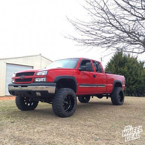 20x12" Moto Metal 962 Gloss Black wheels on a 2004 Chevy Silverado 1500 2004 Chevy Silverado 1500 with 20x12 Moto Metal 962 Gloss Black wheels