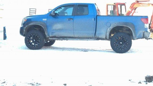 20x12" Moto Metal 962 Matte Black Wheels with 35x12.50x20 Federal Couragia MT Tires on a 2008 Toyota Tundra 20x12" Moto Metal 962 Matte Black Wheels with 35x12.50x20 Federal Couragia MT Tires on a 2008 Toyota Tundra