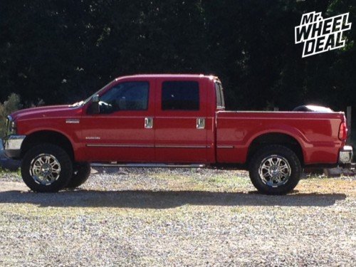 20" Hostile Havoc Chrome -19mm wheels with 35" Toyo Open Country MT tires on a 1999 Ford F250 20x10 Hostile Havoc Chrome -19mm wheels with 35X12.50R20 Toyo Open Country MT tires on a 1999 Ford F-250