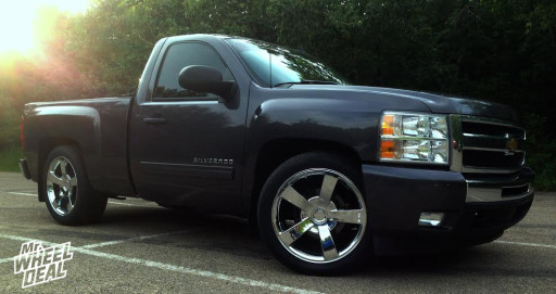22x10" Strada Replicas 141 Chrome Wheels with 285/45/22 and 305/45/22 Nitto NT420S Tires on a 2010 Chevy 1500 2010 Chevy 1500 with 22x10 Strada Replicas 141 Chrome Wheels with 285/45/22 and 305/45/22 Nitto NT420S Tires