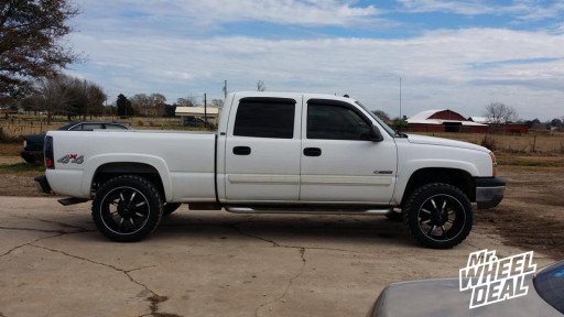 22x11" MKW Off-Road M81 Wheels on a 2004 Chevy Silverado 2500 22x11" MKW Off-Road M81 Wheels on a 2004 Chevy Silverado 2500
