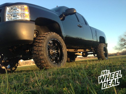 20x10" Fuel Off-Road Hostage Wheels with 33x12.50x20 Nitto Mud Grappler Tires on a 2013 Chevy Silverado 1500 20x10" Fuel Off-Road Hostage Wheels with 33x12.50x20 Nitto Mud Grappler Tires on a 2013 Chevy Silverado 1500