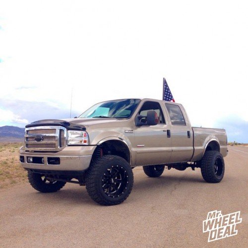2006 Ford F-250 with 20x12" Moto Metal 962 black wheels and 35x12.50x20 Federal Couragia MT tires 20x12 Moto Metal 962 black wheels with 35x12.50x20 Federal Couragia MT tires on a 2006 Ford F250
