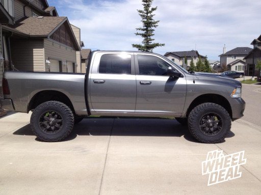 20x9" Fuel Off Road D509 Wheels with 37x12.50x20 Nitto Trail Grappler Tires on a 2012 Dodge 1500