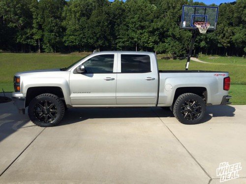 2015 Chevy Silverado with 20x9" Fuel Off-Road Maverick wheels with 33x12.50x20 Toyo Open Country tires 20x9 Fuel Maverick wheels with 33x12.50x20 Toyo Open Country tires on a 2015 Chevy Silverado