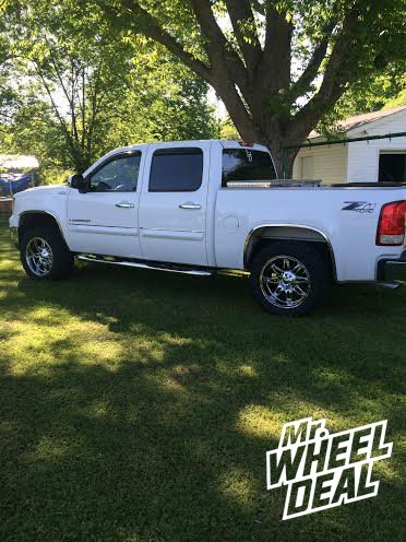 20x10 Fuel Offroad Hostage Chrome wheels with 33X12.50R20 Federal MT Tires on a 2009 GMC Sierra 1500 20x10 Fuel Offroad Hostage Chrome wheels with 33X12.50R20 Federal MT Tires on a 2009 GMC Sierra 1500