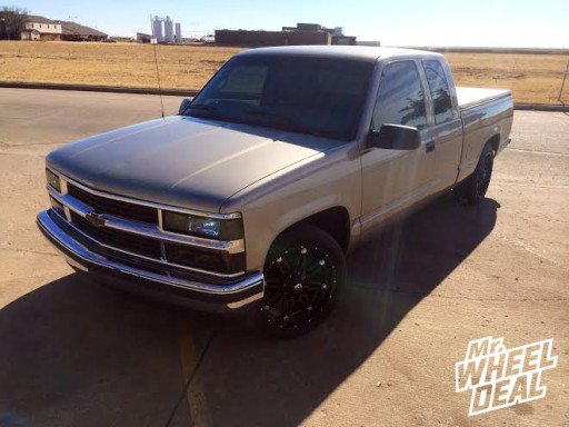 20x9" Fuel Off-Road Hostage Wheels with 255/45/20 Toyo Proxes ST II Tires on a 1998 Chevy C-1500 20x9" Fuel Off-Road Hostage Wheels with 255/45/20 Toyo Proxes ST II Tires on a 1998 Chevy C-1500