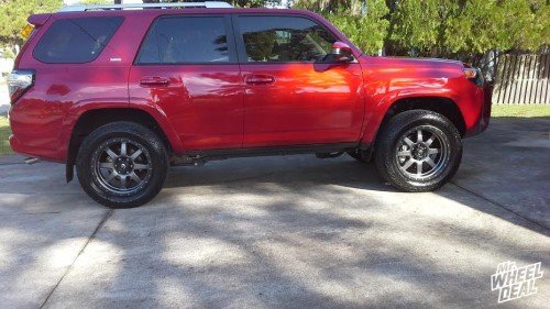 20x9" Fuel Trophy wheels with +1 offset on a 2014 Toyota 4-Runner 20x9 Fuel Offroad Trophy wheels with +1 offset on a 2014 Toyota 4-Runner