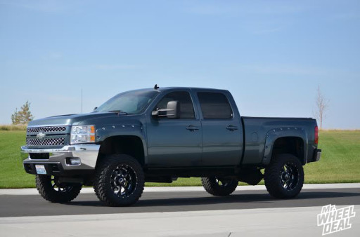 35X12.50R20 Toyo Open Country MT tires on a 2008 Chevy Silverado 2500 HD with 20x10 Novakane Death Metal wheels 20x10" Novakane Death Metal wheels with 35X12.50R20 Toyo Open Country MT tires on a 2008 Chevy Silverado 2500 HD