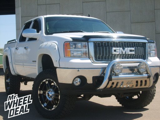 17x9" Ballistic Jester Wheels on a Chevy Colorado Z71