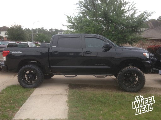 37x13.50x22 Toyo Open Country MT Tires on a 2010 Toyota Tundra