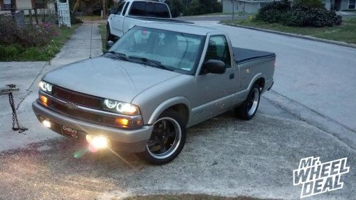 18x8" Ridler Style 695 Black Wheels on a 1998 Chevy S-10 18x8" Ridler Style 695 Black Wheels on a 1998 Chevy S-10